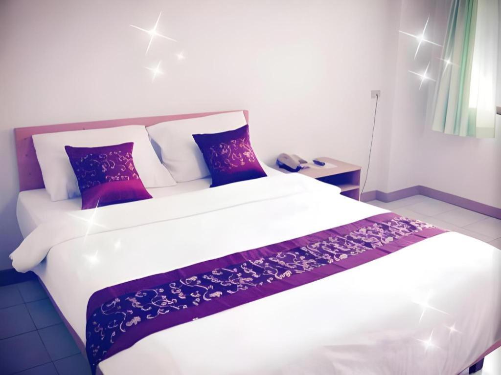 Central Place Hotel Rayong Exterior foto